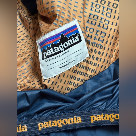 Patagonia Boys' Pine Grove Jacket size Medium - Picture 4 of 7